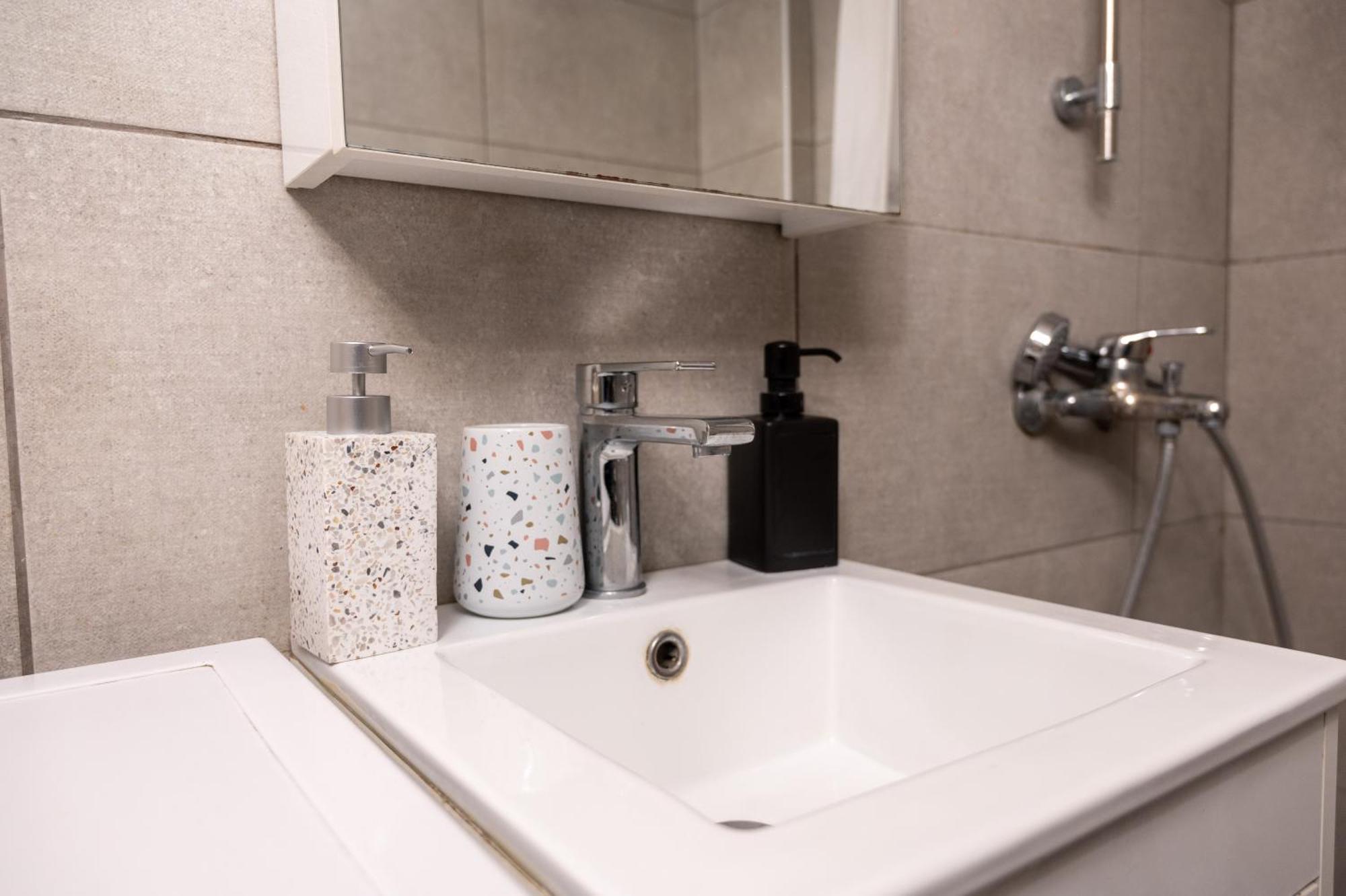 Niso Thessaloniki Hospitality Apartments Luaran gambar